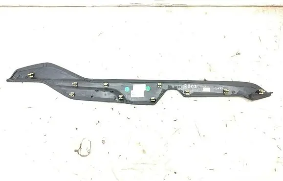 Chevrolet Corvette C8 Dashboard side end trim 84792185