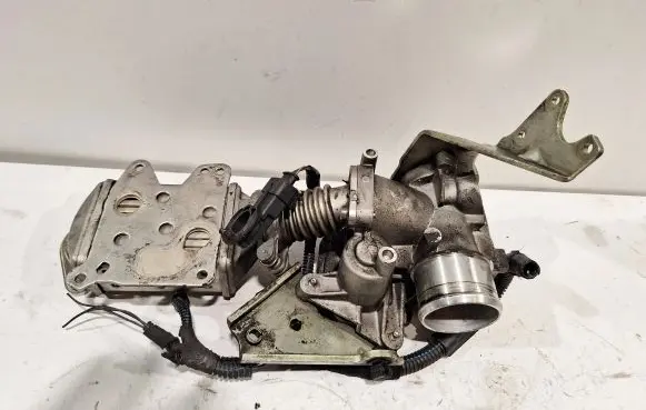 Opel Combo D Throttle valve 55260126 55249454