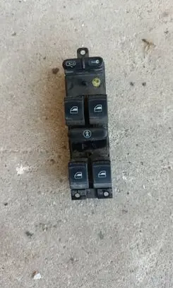 Volkswagen PASSAT B5.5 Electric window control switch 1J4959857B 03755030