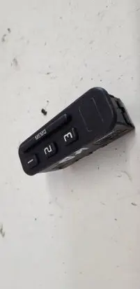 Renault Safrane Seat memory switch 7700847987