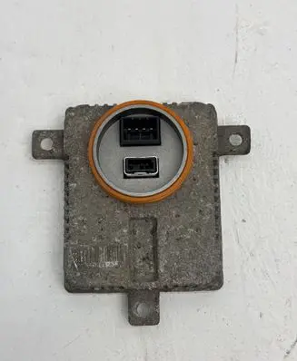 Volkswagen PASSAT B7 Headlight ballast module Xenon 8K0941597B