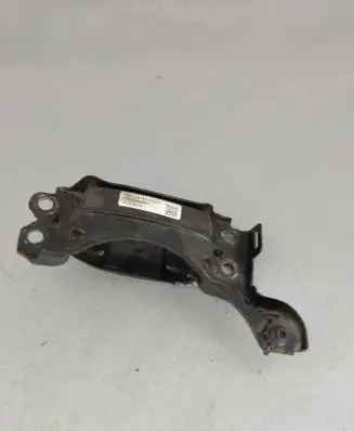 Audi A1 Gearbox mounting bracket 2Q0199555AH 15032019