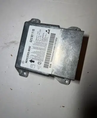 Mercedes-Benz CLS C218 X218 Airbag control unit/module A2129011105 5WK44771