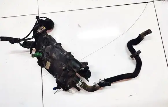 Peugeot 406 Engine coolant pipe/hose 9643211880