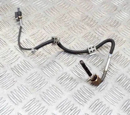 Mercedes-Benz C W205 Oil temperature sensor A0081532728