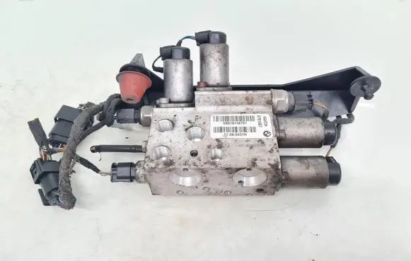 BMW 7 E65 E66 Active stabilizer control unit 6781487