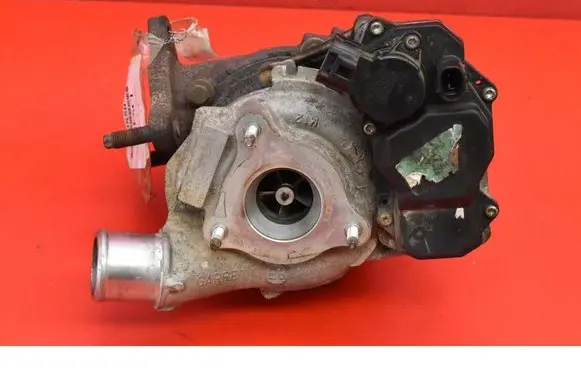 Toyota Auris 150 Turbo system vacuum part 172010N041