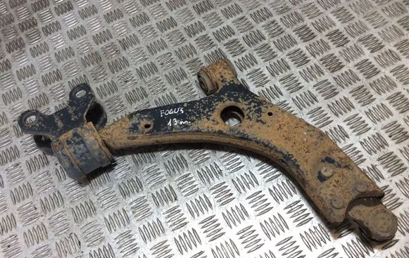 Ford Focus Front lower control arm/wishbone
