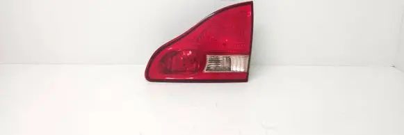 Toyota Avensis Verso Tailgate rear/tail lights 4441 7654