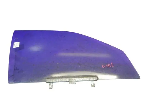 Volkswagen PASSAT B3 Front door window glass four-door