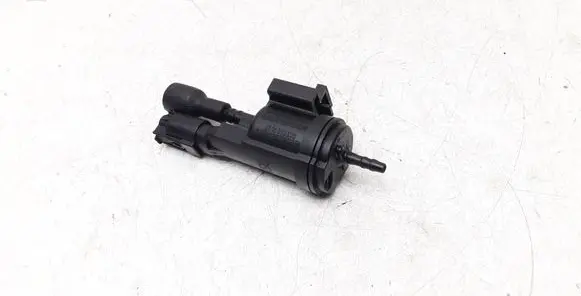 Mercedes-Benz E W212 Vacuum valve 0025401497