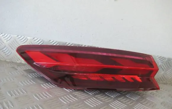 Audi e-tron Rear/tail lights 89D945091 L394812