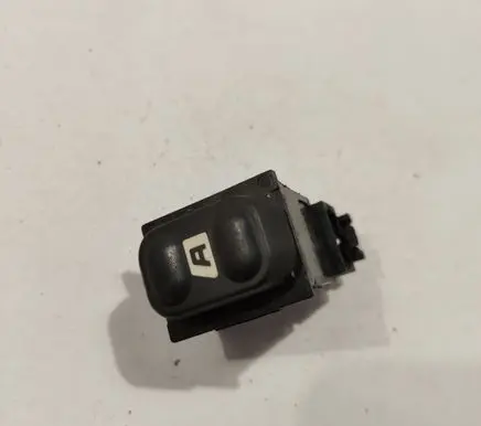 Peugeot 607 Electric window control switch M4329