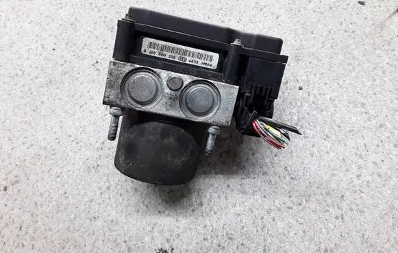 Nissan Almera N16 ABS control unit/module 0265800330