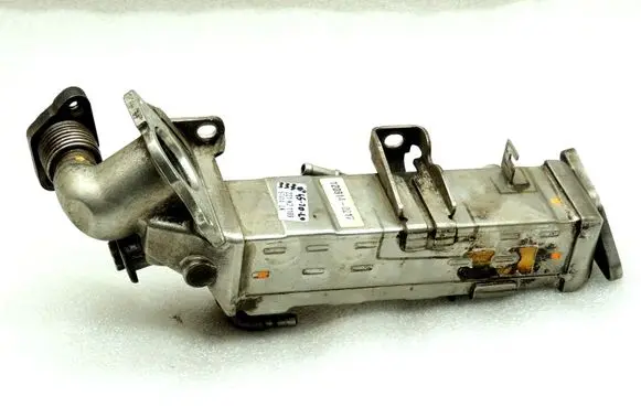 BMW 5 F10 F11 EGR valve cooler 11717822350 7822350