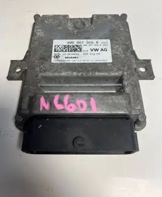 Audi A4 S4 B9 8W Adblue control unit 4M0907355B