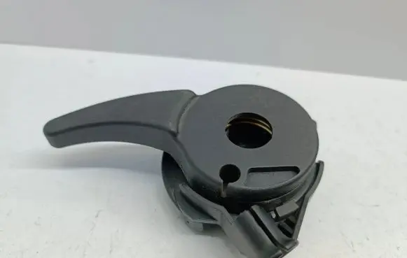 Mercedes-Benz S W220 Engine bonnet (hood) release handle