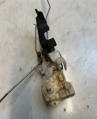 Honda Jazz Front door lock 321