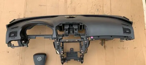 Opel Insignia A Dashboard 13275639