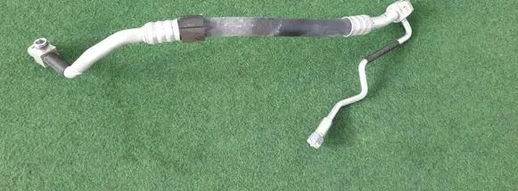 Audi A4 S4 B9 8W Air conditioning (A/C) pipe/hose 8W1816740
