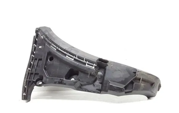 Volvo XC90 Front bumper mounting bracket 30698128