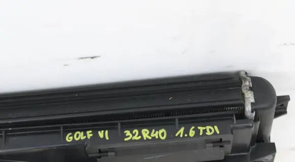 Volkswagen Golf VI Radiator set 1K0121203AN 0130307176