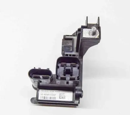 BMW M4 F82 F83 Current control relay 9296153