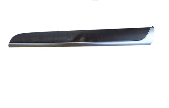Subaru Outback (BS) Dashboard glove box trim 