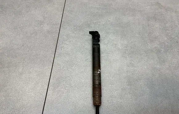 Fuel injector