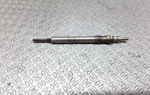 Volkswagen Touareg I Glow plug 059963319E