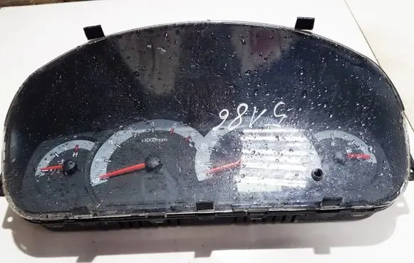 Hyundai Elantra Speedometer (instrument cluster) 94013 2D241