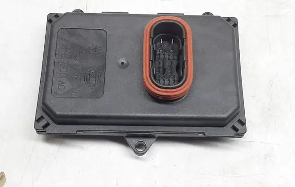 Skoda Superb B8 (3V) Headlight ballast module Xenon 8U0941329