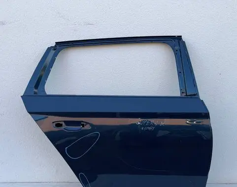 Skoda Superb B8 (3V) Rear door 