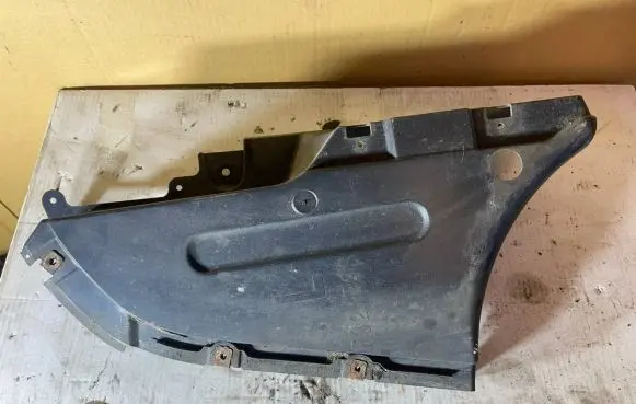 BMW 4 F36 Gran coupe Rear underbody cover/under tray 677210