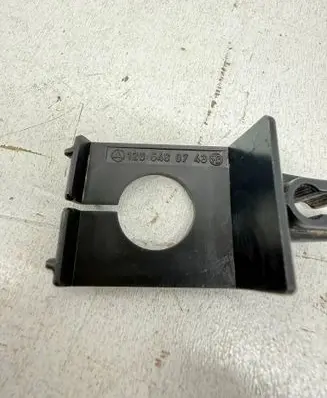 Mercedes-Benz S W126 Other exterior part A1265460743 1265460743