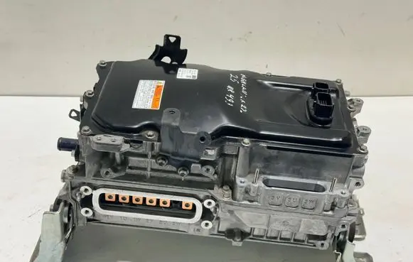 Toyota Highlander XU70 Voltage converter inverter G92A048170 2321002011
