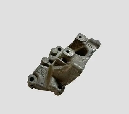Jaguar XF X250 Engine mounting bracket 9656597780