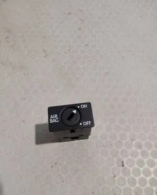 Skoda Octavia Mk2 (1Z) Passenger airbag on/off switch 1K0919237D