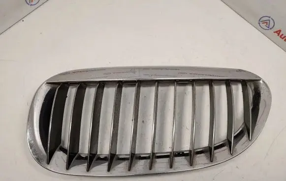 BMW 6 E63 E64 Front bumper upper radiator grill 51137077931