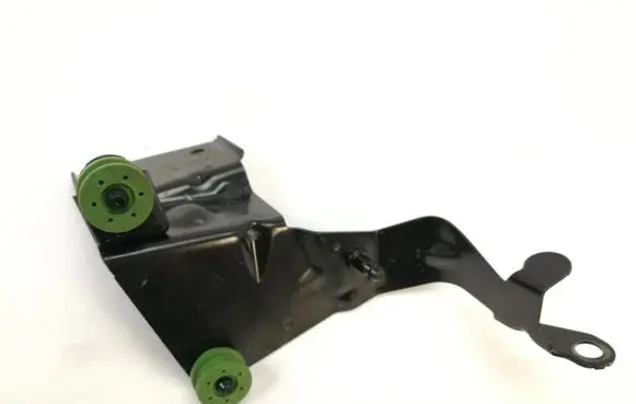 Volkswagen Golf VII ABS pump bracket 5Q1614235