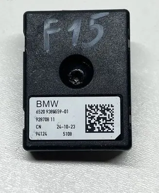 BMW X3 G01 Aerial antenna amplifier 9389559