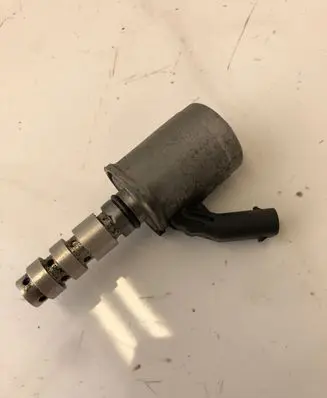 Audi A5 Sportback 8TA Camshaft vanos timing valve 04L905455A