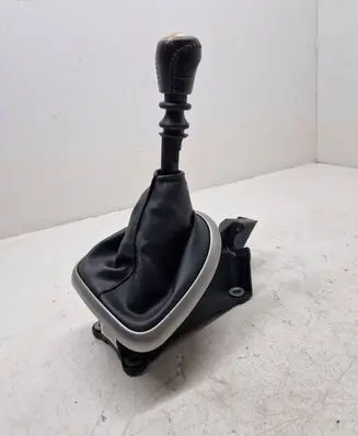 Nissan Qashqai Gear shifter/selector JD500 50833724