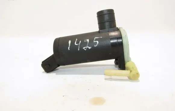 Ford Fiesta Windscreen/windshield washer pump 2S6T17K624BA