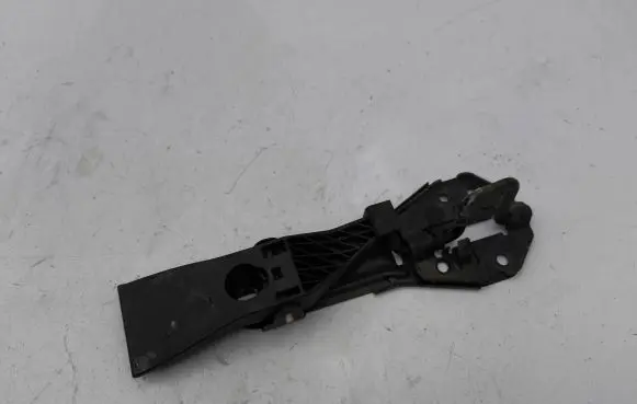 Audi A6 S6 C7 4G Engine bonnet/hood lock/latch loop/hook 4G0823480A