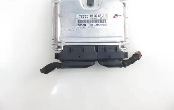 Audi A4 S4 B6 8E 8H Engine control unit/module 0281011138 038906019JT