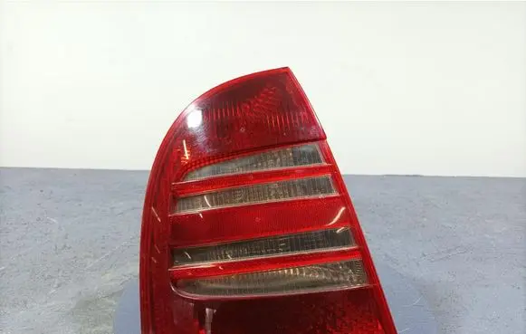 Skoda Superb B5 (3U) Rear/tail lights 3U5945095