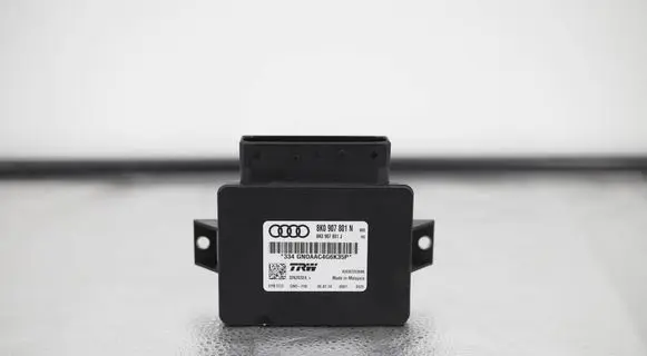 Audi Q5 SQ5 8R Hand brake control module 8K0907801N A2C87253600 8K0907801J