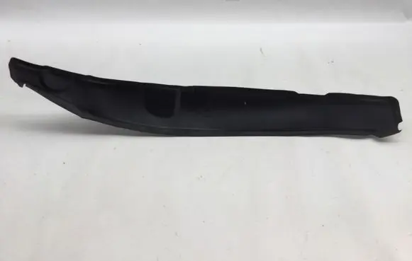 Volkswagen Golf VIII Fender trim (molding) 5H0821111