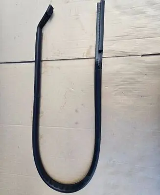 Volvo S40 Rubber seal rear door window/glass 30799624